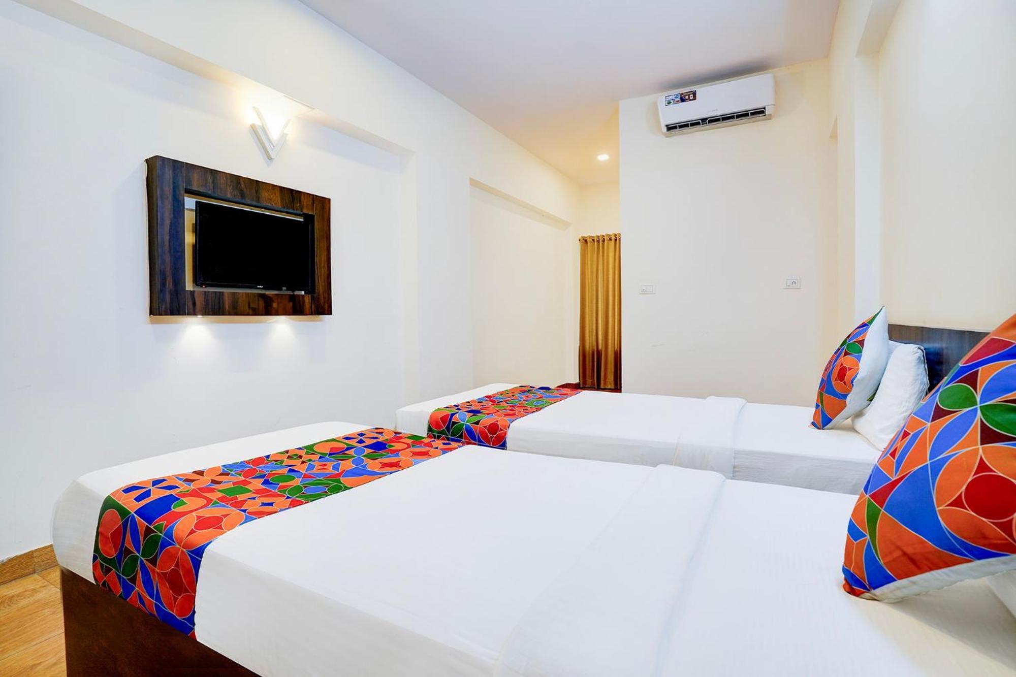 Fabhotel Grk Comforts - Jayanagar Bangalore Exterior foto