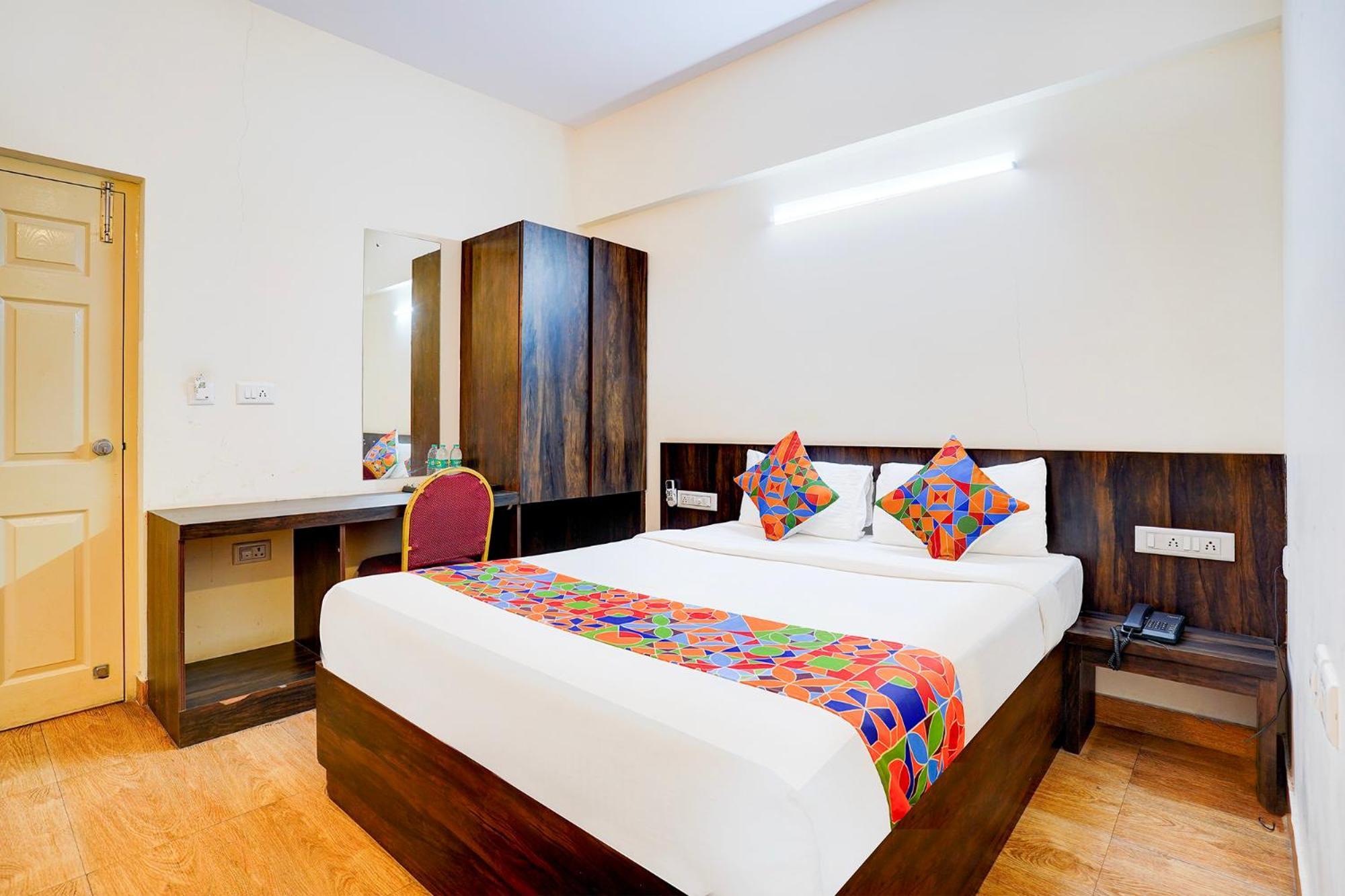 Fabhotel Grk Comforts - Jayanagar Bangalore Exterior foto