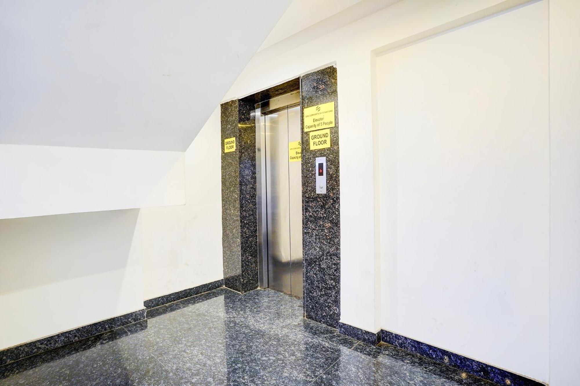Fabhotel Grk Comforts - Jayanagar Bangalore Exterior foto